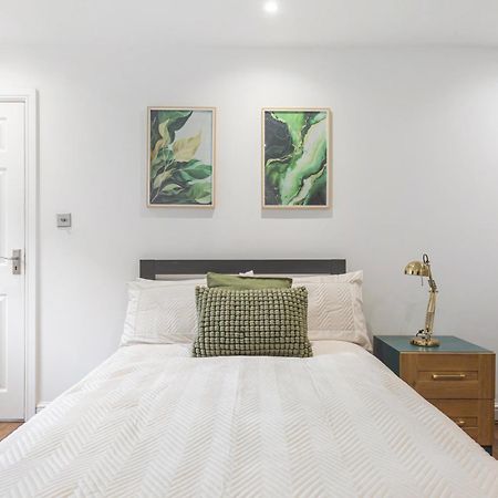 Chicstay Suites High Wycombe Luaran gambar